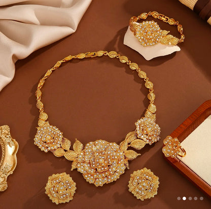 5pcs Luxury Vintage Jewelry Set