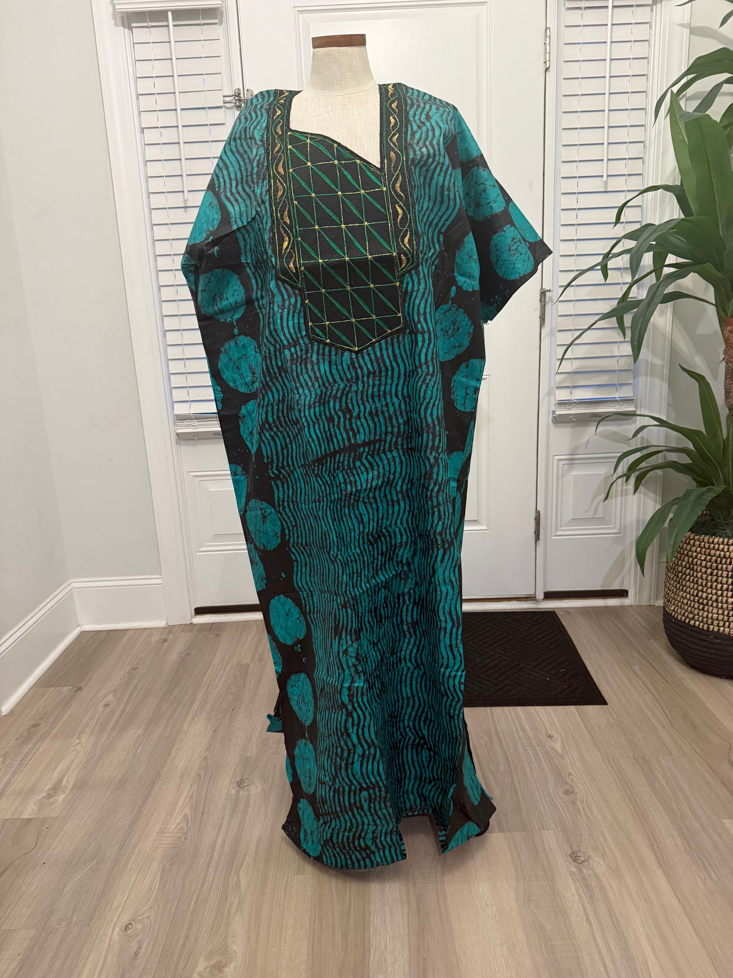 African Women Embroidered Brocade Batik/Adire Print Kaftan/Bubu