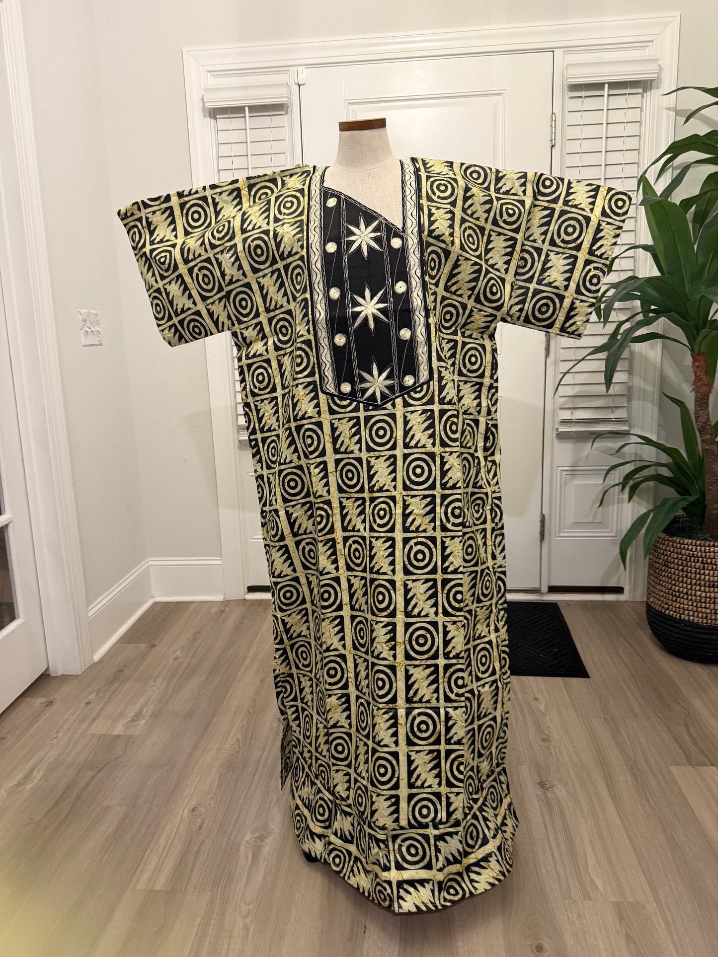 African Women Embroidered Brocade Batik/Adire Print Kaftan/Bubu